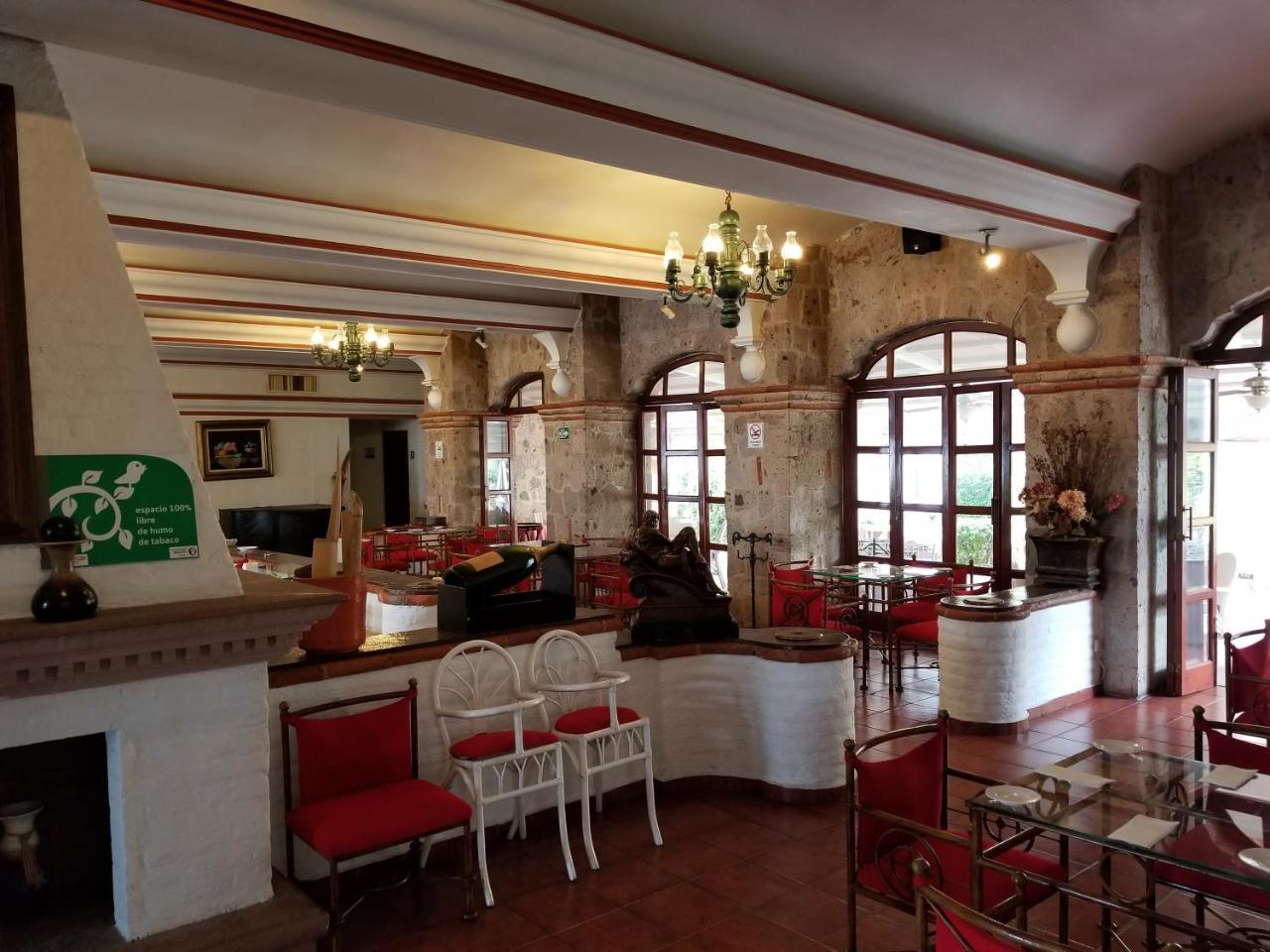 Gran Hotel Hacienda De La Noria Ακουασκαλιέντες Εξωτερικό φωτογραφία Interior of the restaurant